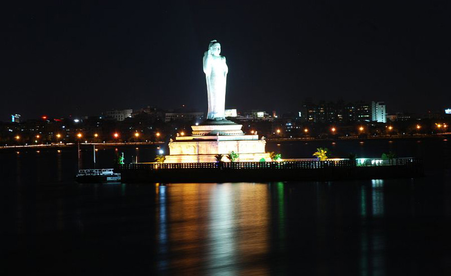 Hussain Sagar Lake